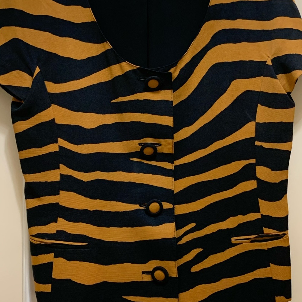 Leopard top - Picture 2 of 3